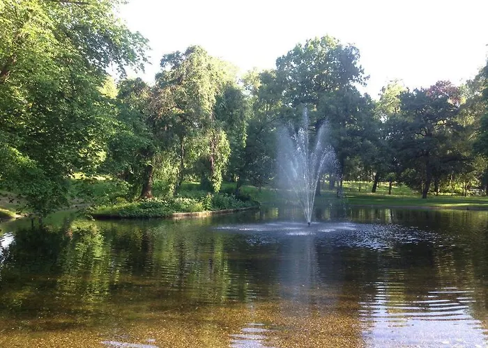 Just Behind The Royal Palace Апартаменты Осло